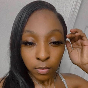 Meet your Posher, Miyanni